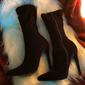 •Stiletto Sparkle Black ZipUp Heels•